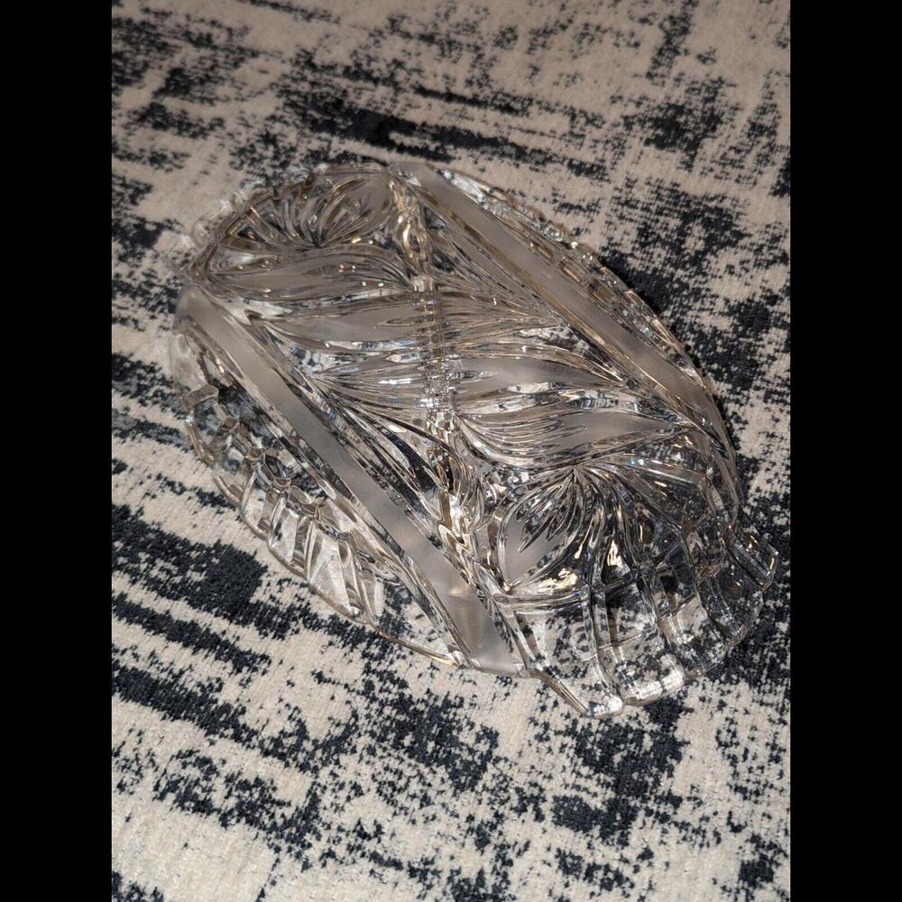 Vintage Crystal Serving Platter-Heavy! - Picture 7 of 9
